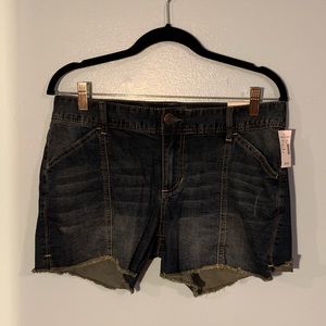 Maurice’s Jean shorts